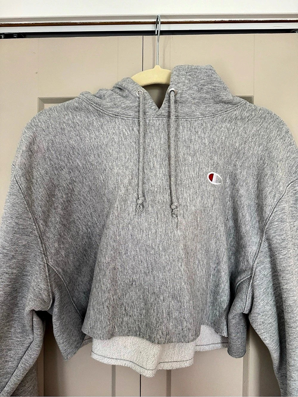 Champion Cropped Cut Off Hoodie - Gray